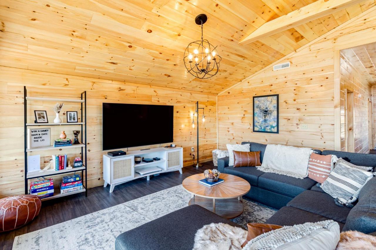 Honey Bee Hideaway Villa Rogers Ngoại thất bức ảnh