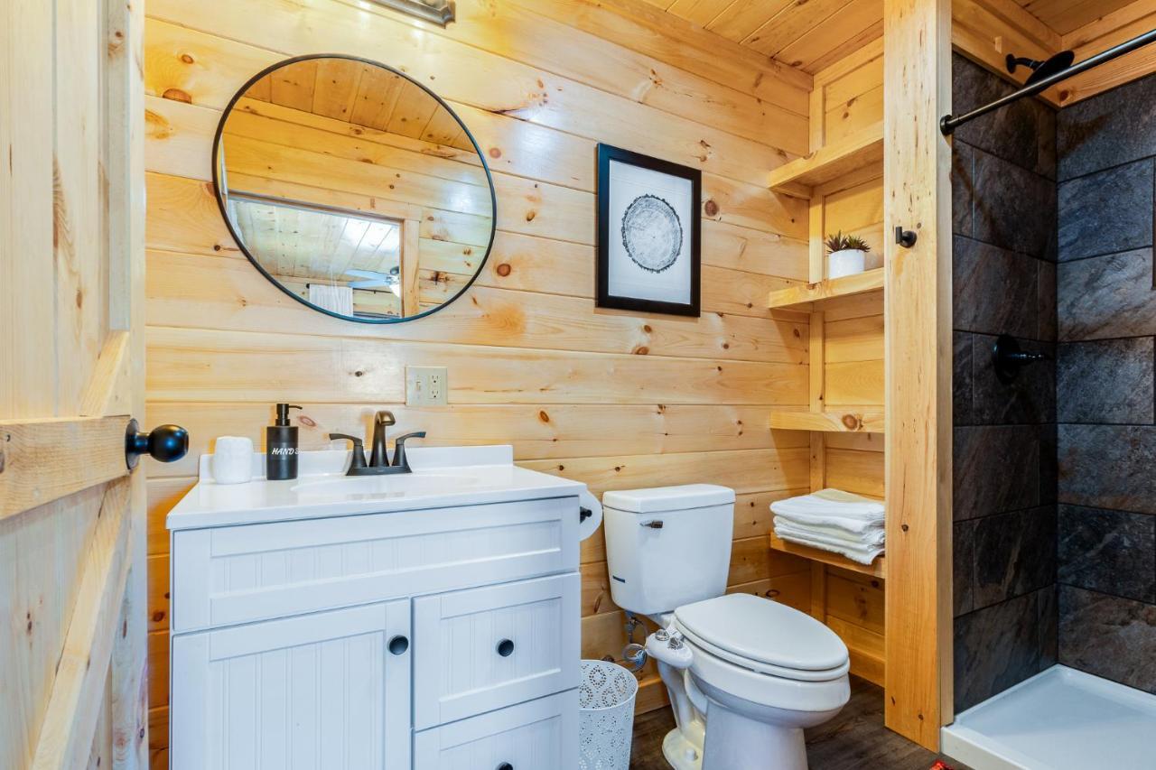 Honey Bee Hideaway Villa Rogers Ngoại thất bức ảnh